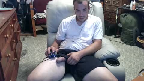 Snapshot of xxscubastevexxx chatting on September 2025 05:27:01 PM xxScubaStevexx online show from September 2025 05:27:01 PM