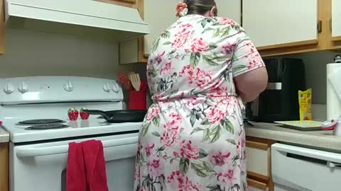 Strawberry Jane online show from January 2025 09:25:02 PM