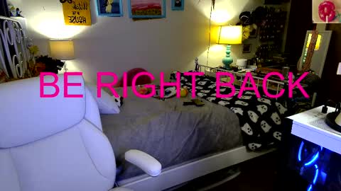 Strawberry Jane online show from September 2025 02:16:01 AM