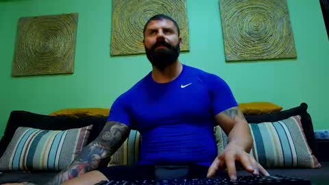 Snapshot of xxtreamleonard chatting on April 2026 11:01:01 AM Xtream Leonard online show from April 2026 11:01:01 AM
