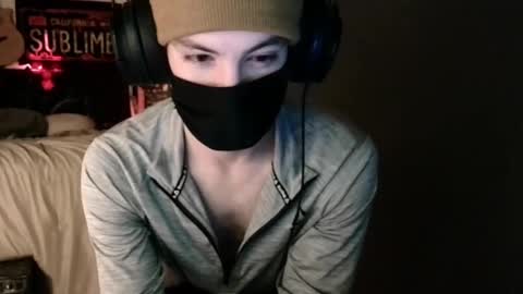 Snapshot of xxwhitefoxx chatting on February 2025 07:09:01 AM David Fox online show from February 2025 07:09:01 AM