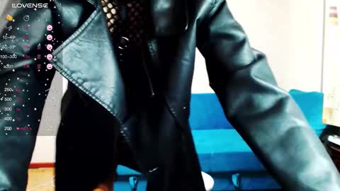 Snapshot of xxx_goddes_xxx chatting on January 2025 01:13:01 AM Andariel online show from January 2025 01:13:01 AM