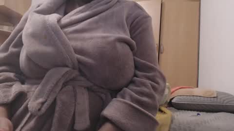 Ayanda online show from February 2025 11:46:02 PM