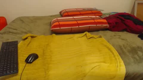 Ayanda online show from April 2026 01:27:02 PM