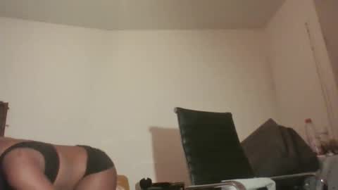 Danielle online show from April 2026 06:19:02 PM