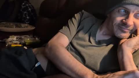 Snapshot of xxxfredmtlxxx chatting on February 2025 10:03:02 AM xxfredmtl18xx online show from February 2025 10:03:02 AM