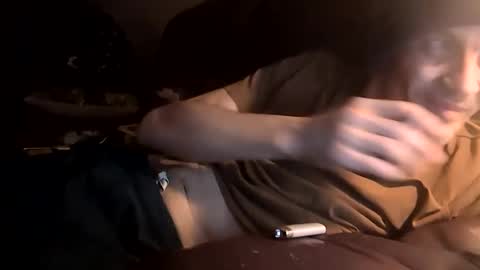 Snapshot of xxxfredmtlxxx chatting on March 2025 02:30:02 AM xxfredmtl18xx online show from March 2025 02:30:02 AM