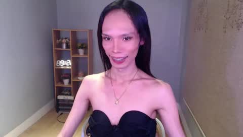 Snapshot of xxxfuckgirlyumsxxx chatting on February 2025 03:09:02 AM Your Princess Yums online show from February 2025 03:09:02 AM