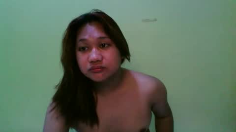 Snapshot of xxxgiganticoliviacummerxxx chatting on October 2025 06:17:01 AM OLIVIA online show from October 2025 06:17:01 AM