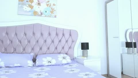 Elvira online show from March 2026 06:28:02 AM