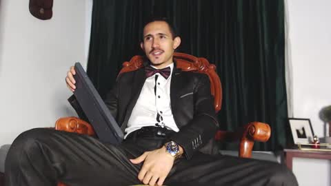 Kev online show from December 2024 12:44:01 PM
