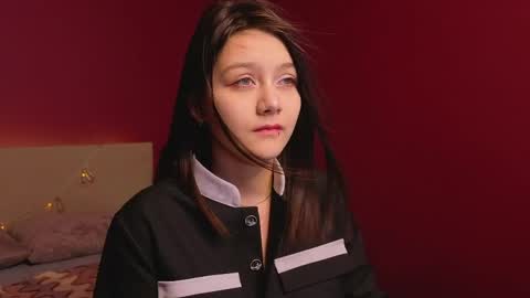 foxy online show from April 2026 10:16:01 AM