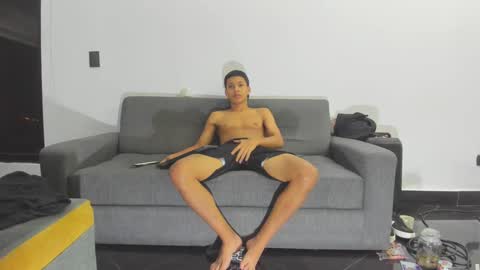 Sr. Y0ung Master online show from March 2025 05:57:01 AM