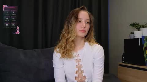 Snapshot of y0ur_sunshine__ chatting on March 2026 12:35:01 AM Eva online show from March 2026 12:35:01 AM