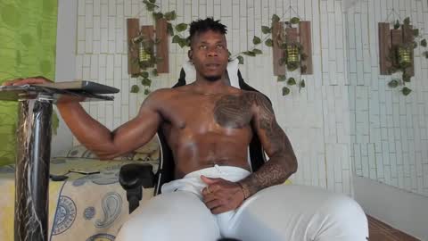 yacksson_lawrence online show from December 2024 10:12:01 PM