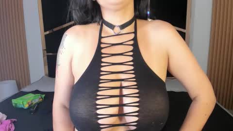 Snapshot of yahaira__ chatting on March 2026 04:10:01 PM Yahaira online show from March 2026 04:10:01 PM