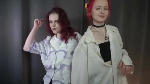 Gina and Mia online show from May 2026 07:35:02 AM