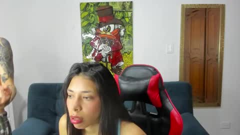 yake  elizabeth online show from April 2026 07:15:01 PM