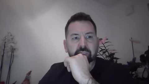 Snapshot of yakijoe chatting on April 2026 11:24:01 PM yakijoe online show from April 2026 11:24:01 PM