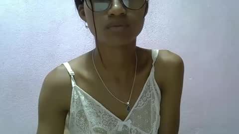 yalane online show from April 2026 07:45:01 AM