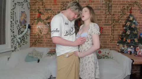 Mia and Andry  online show from December 2025 01:29:02 PM