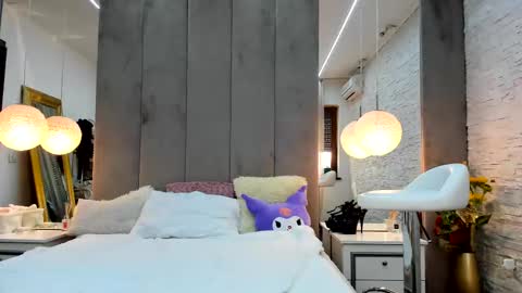 Yana  online show from March 2025 07:08:02 AM