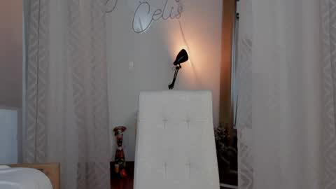 Snapshot of yandracelisoficial chatting on January 2025 04:25:02 AM YANDRA CELIS online show from January 2025 04:25:02 AM