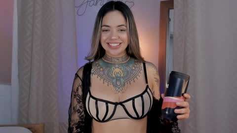 Snapshot of yandracelisoficial chatting on January 2025 02:22:02 AM YANDRA CELIS online show from January 2025 02:22:02 AM