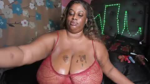 Snapshot of yani_69 chatting on June 2026 05:45:01 AM yani 69 online show from June 2026 05:45:01 AM