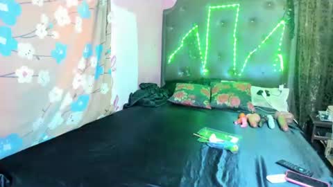 Snapshot of yani_69 chatting on July 2026 10:49:02 PM yani 69 online show from July 2026 10:49:02 PM