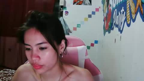 Snapshot of yannifayeee chatting on November 2025 06:07:02 PM Yanni online show from November 2025 06:07:02 PM