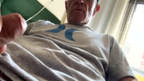 Snapshot of yannisv chatting on December 2025 12:54:01 PM yannisv online show from December 2025 12:54:01 PM