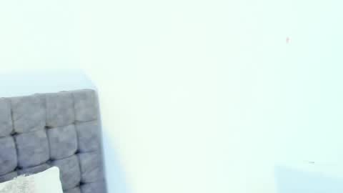 Snapshot of yara_mohamed chatting on November 2025 12:05:02 PM Yara online show from November 2025 12:05:02 PM