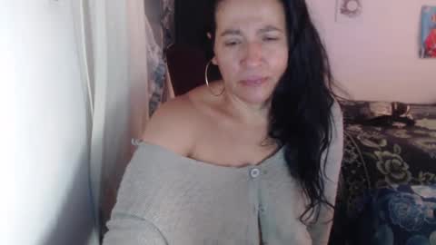 yasmin_love85 online show from March 2025 03:07:02 PM