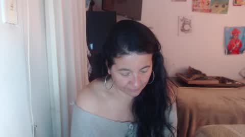 yasmin_love85 online show from November 2025 02:06:01 PM