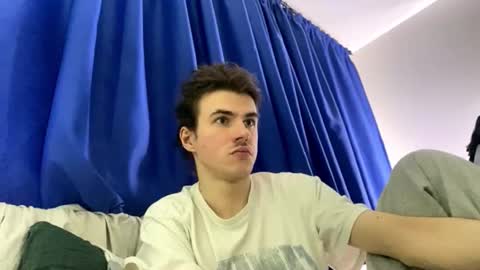 yayay333 online show from March 2026 03:34:01 AM