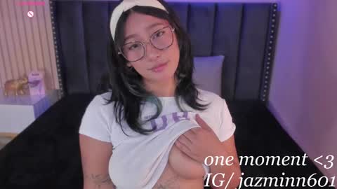 Yazmin online show from March 2025 03:02:02 PM