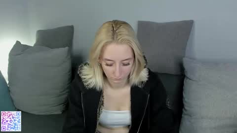 Snapshot of yeah_i_want chatting on November 2025 01:47:02 PM Loe online show from November 2025 01:47:02 PM