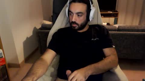 yeeaahoo online show from November 2025 08:53:01 PM