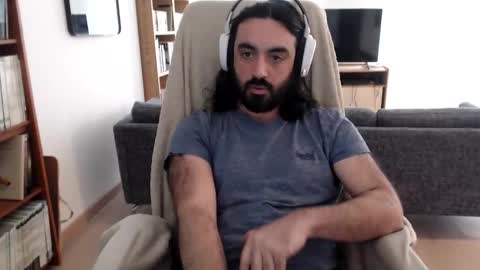 yeeaahoo online show from March 2026 09:45:02 AM