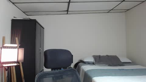 yeff online show from January 2026 11:42:01 PM