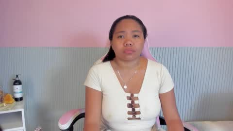 yeika_foxy online show from February 2026 11:09:01 AM