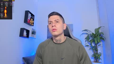 YEIKO ROMERO online show from September 2025 06:51:01 PM