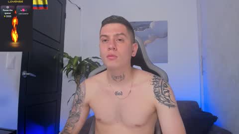 YEIKO ROMERO online show from November 2025 06:19:01 PM