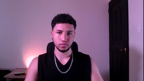 Yeff ind. model  online show from January 2025 07:00:01 PM