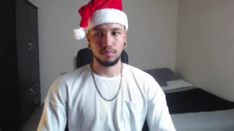 Yeff ind. model  online show from December 2025 01:35:02 AM