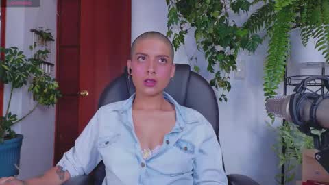 Snapshot of yeriawaddell_ chatting on March 2026 10:23:01 PM yeriawaddell online show from March 2026 10:23:01 PM