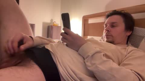 Snapshot of yesimlonely chatting on November 2025 11:27:02 PM Sal online show from November 2025 11:27:02 PM