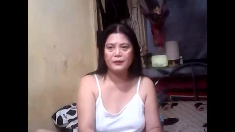 Snapshot of yesimpretty chatting on March 2026 07:30:01 PM hi im bea online show from March 2026 07:30:01 PM