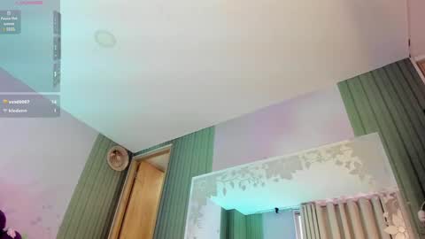 Snapshot of yess__daddy chatting on January 2025 01:31:02 PM yess__daddy online show from January 2025 01:31:02 PM